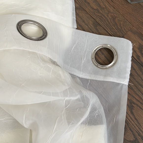 Egg Shell (off white) sheer textured curtains - Picture 4 of 4